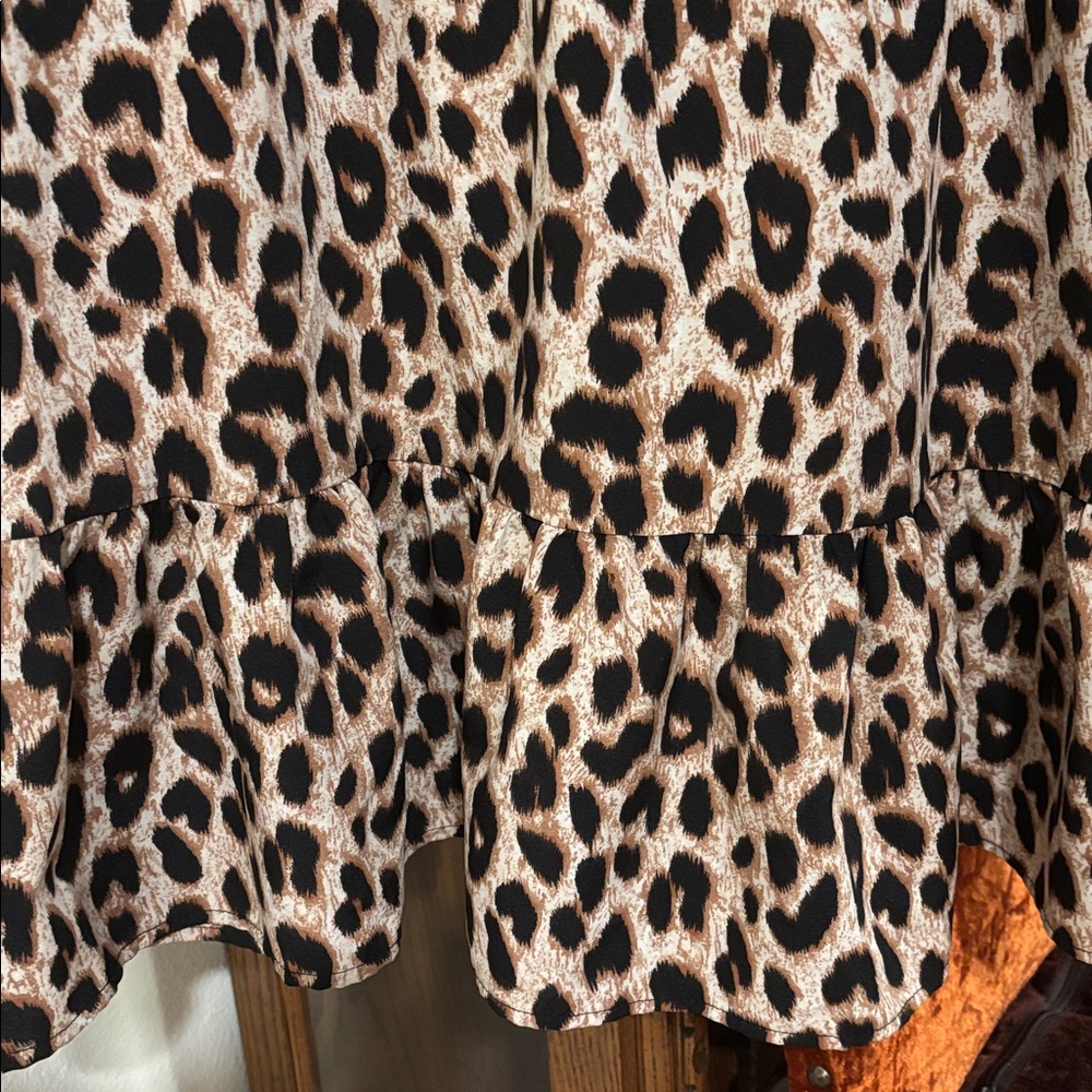 Leopard Print Loose Flowing Long Sleeve Above Knee Length Dress - Picture 6 of 8